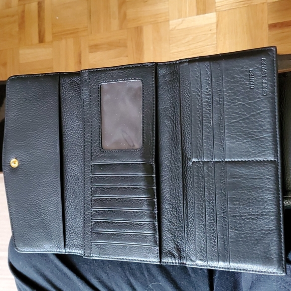 Leather wallet - Picture 3 of 3